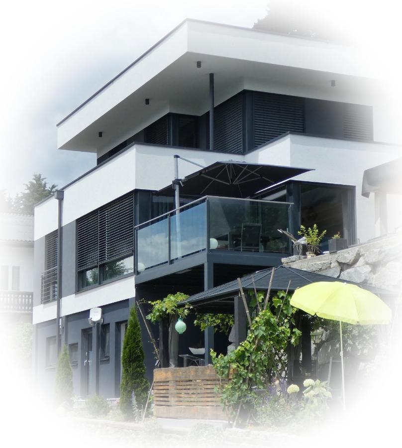 Haus Harmonie Apartment Милщат Екстериор снимка